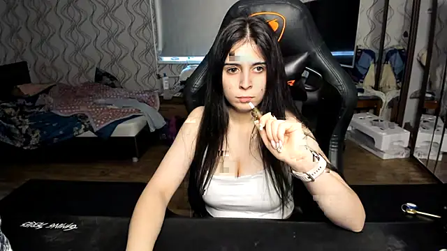 WaltraudPattie webcam