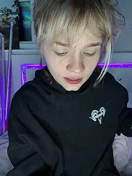 Cutiepiespanks webcam