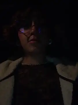 LilithMonette webcam