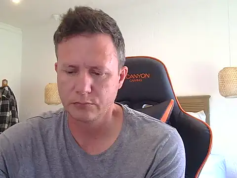 TroyDieselXXX webcam