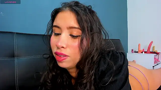 purplay_98 - Purplay_98's free webcam