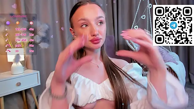 miiss__lulu - Miiss__lulu's free webcam - UK Sex Cams