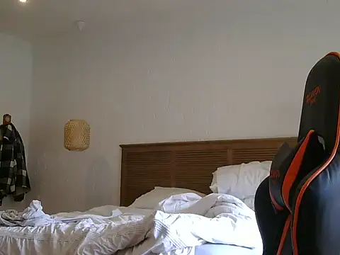 TroyDieselXXX webcam