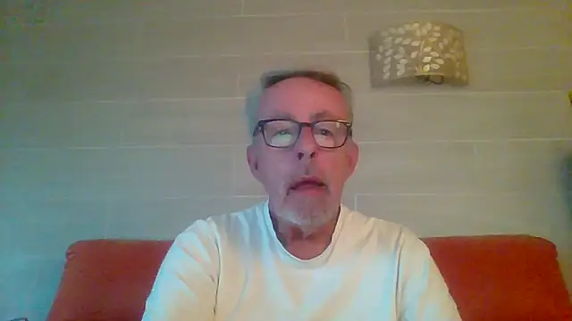 tuggy59 - Tuggy59's free webcam - UK Sex Cams