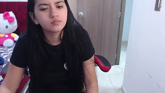 kayla_k18 - Kayla_k18's free webcam - UK Sex Cams