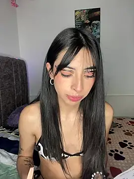 Webcam Model (junorise23)  is live.Free join now!