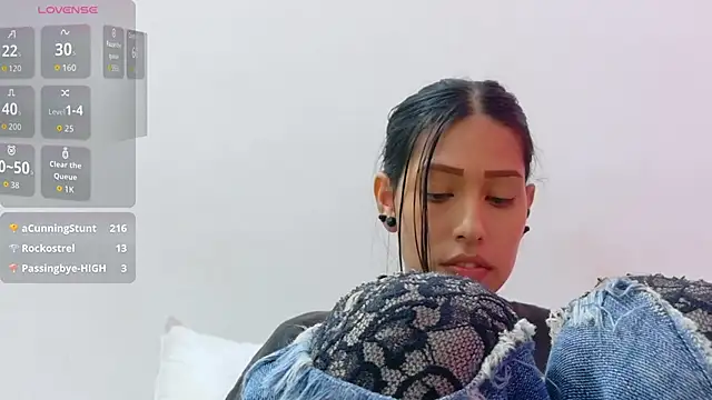 yourcuteneighbourr webcam