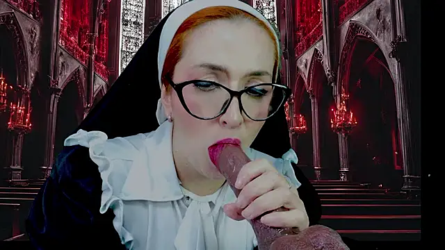 helenas_fantasy webcam