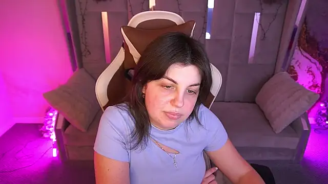 mirandawong - MirandaWong's free webcam - UK Sex Cams