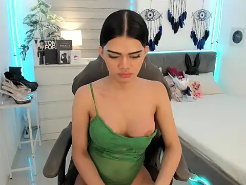 tstoni_talks - Tstoni_talks's free webcam - UK Sex Cams