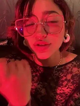 LilithMonette webcam