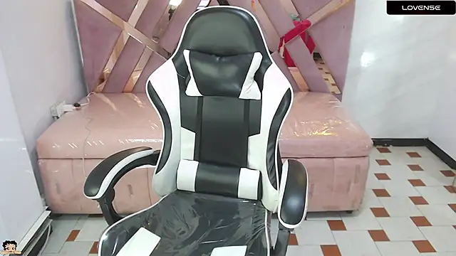 Kendra_rouse_v webcam