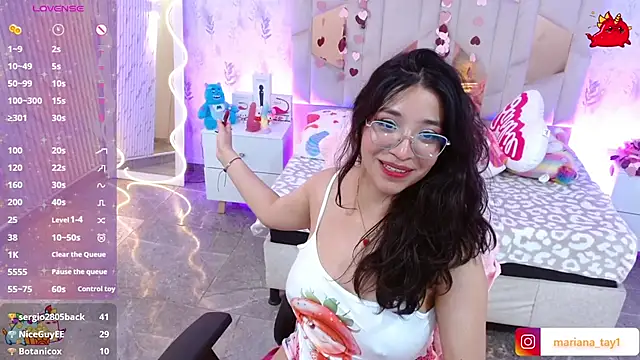 Mariana Tay (MARIANA_TAY1)