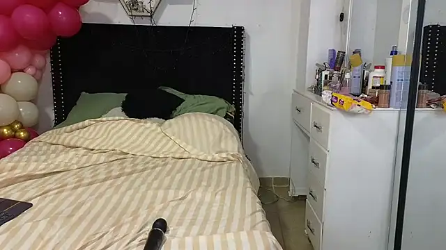 charlotte_077 webcam