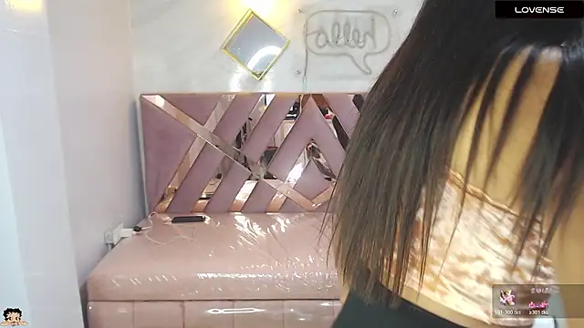 Kendra_rouse_v webcam