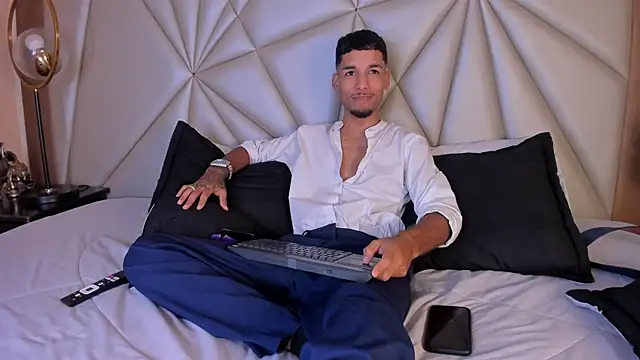 Thiagoferreti webcam