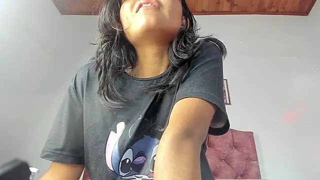 luna_velveth - Luna_velveth's free webcam - UK Sex Cams