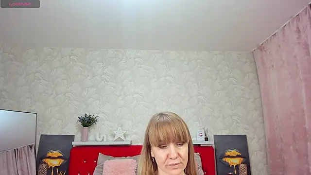 kattypeachx - KattyPeachX's free webcam - UK Sex Cams