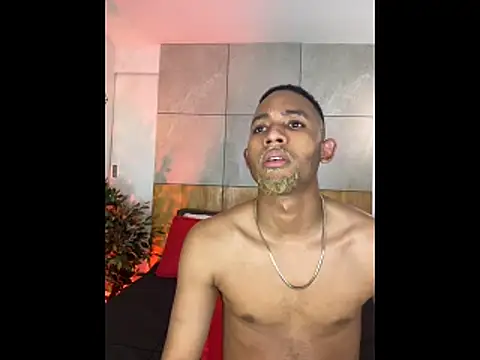 b_wild - B_Wild's free webcam - UK Sex Cams