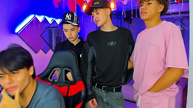 Houseofwarrios webcam