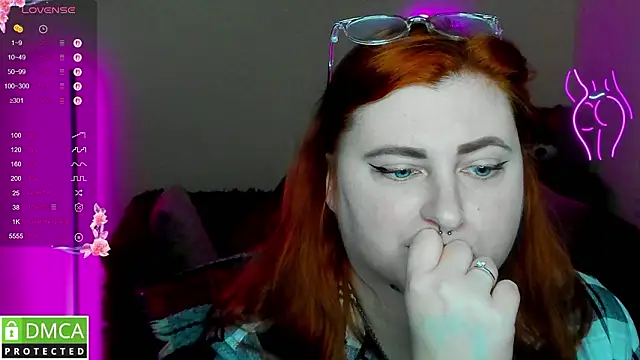 Alicia_love00 webcam