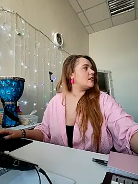 Juicy_PeachLux webcam