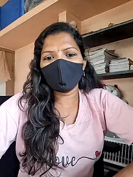 Tamil_Dharani webcam