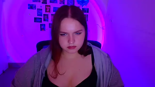 Kitty_Mia_Kitty webcam