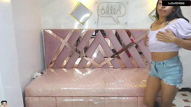 Kendra_rouse_v webcam