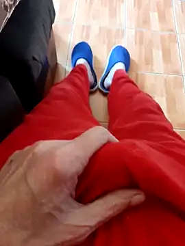 feet_toes - Feet_toes's free webcam - UK Sex Cams