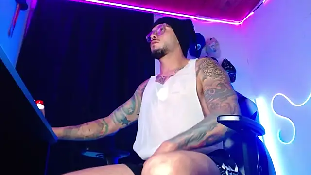 sebastian_horny webcam