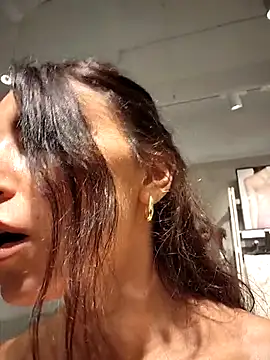 Izabella_Bella webcam