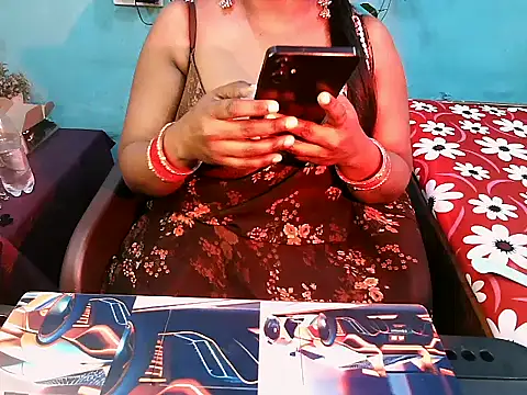 lov_shree_ webcam