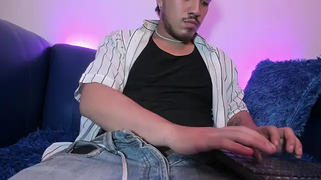 juanmechanic_ webcam