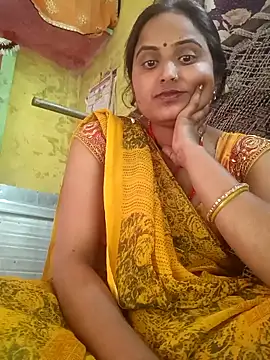 Pooja_hote webcam
