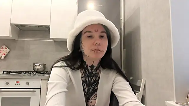 HighelikeGirl webcam