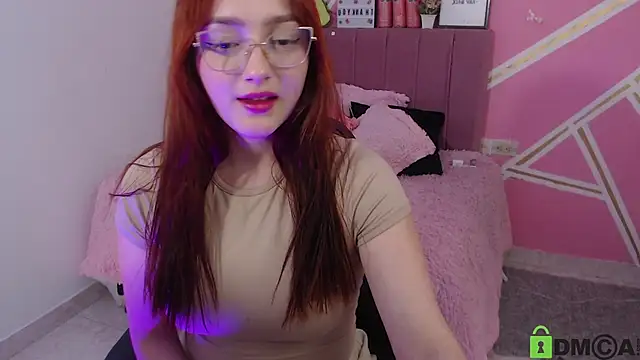 Natasha_Romanof18 webcam