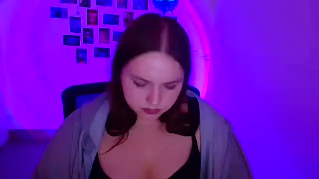 Kitty_Mia_Kitty webcam