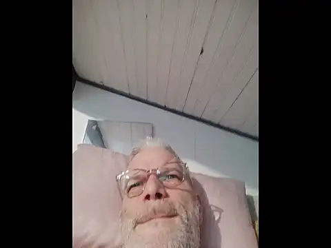 french_male_whore@xh webcam