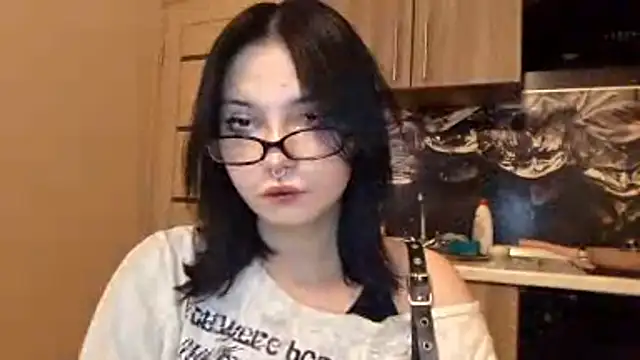 Goth_cute webcam