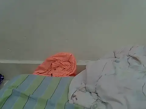 ebonyquinter - Ebonyquinter's free webcam - UK Sex Cams