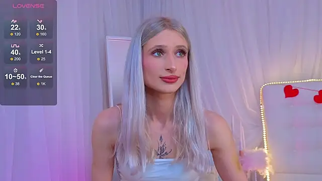 monica_leen - Monica_Leen's free webcam - UK Sex Cams