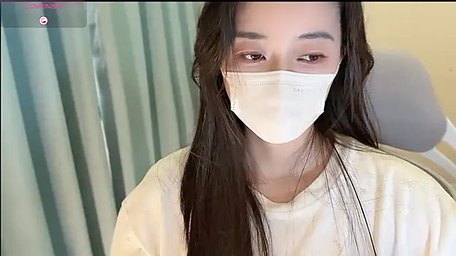 美女Xxxooo-188在线直播