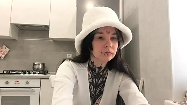 HighelikeGirl webcam