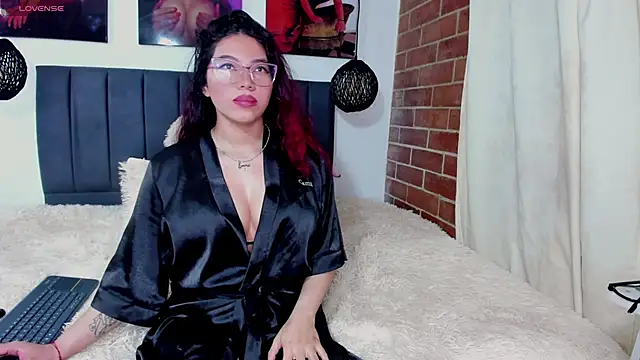 kyliejenner_hot webcam