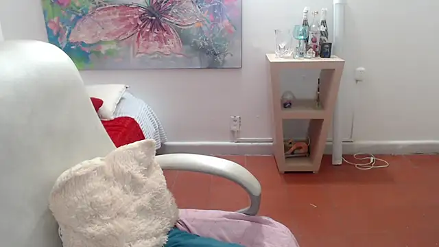 leonela_69 webcam