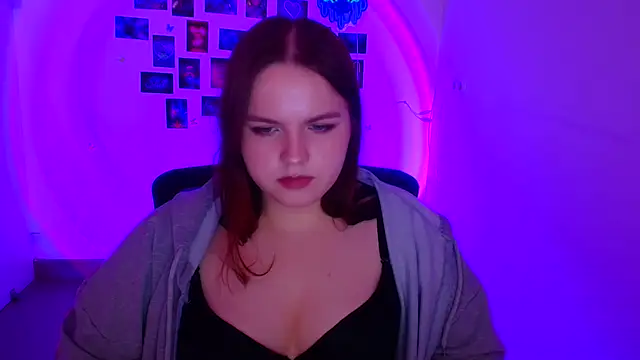 Kitty_Mia_Kitty webcam