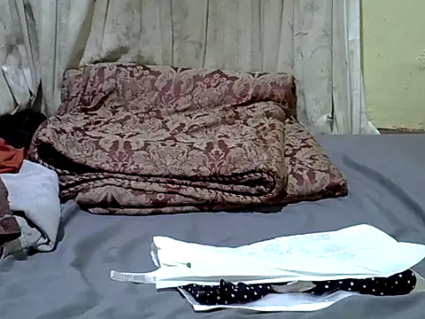 KENYANHONEY01 webcam