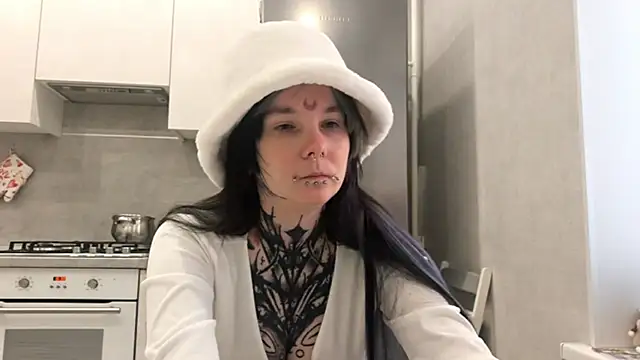 HighelikeGirl webcam