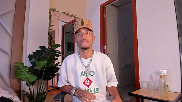 Thiagoferreti webcam